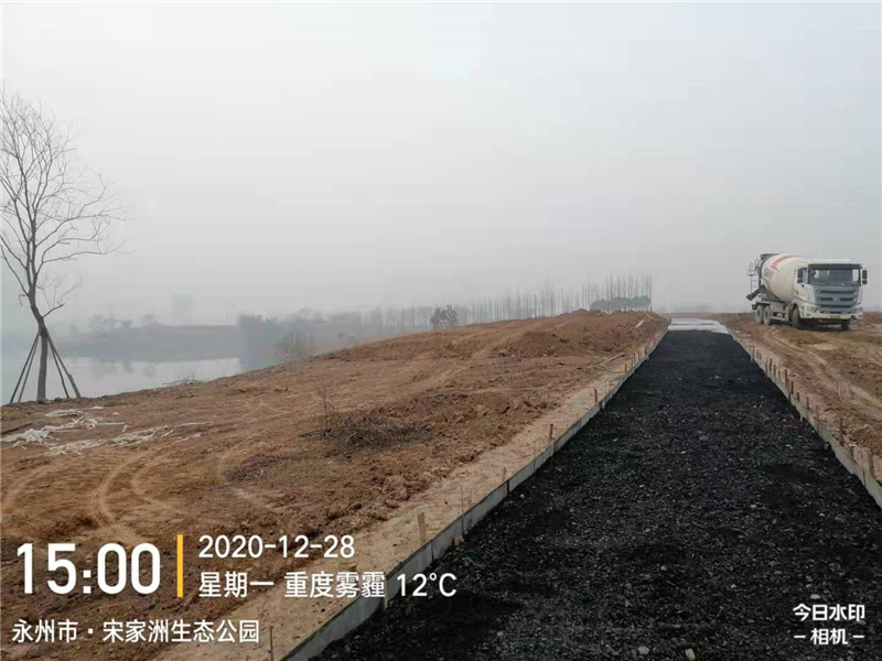 沿大內(nèi)湖園路